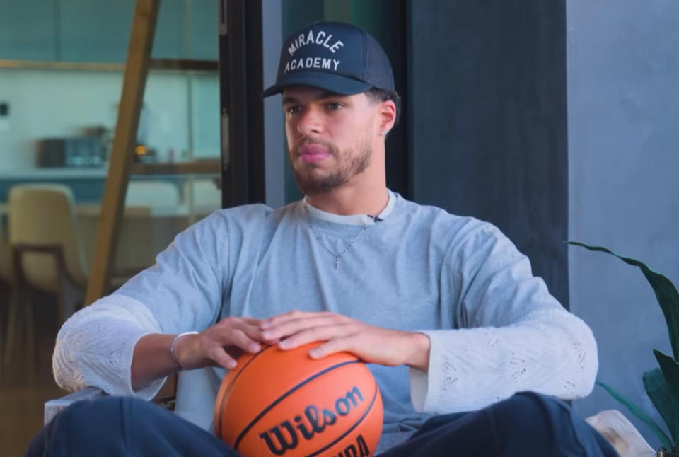 赛中与詹姆, de, 掘金旧将小 赛中与詹姆, de, 掘金旧将小