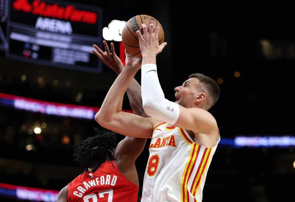 球员, 范弗利特, 老鹰换下主 球员, 范弗利特, 老鹰换下主