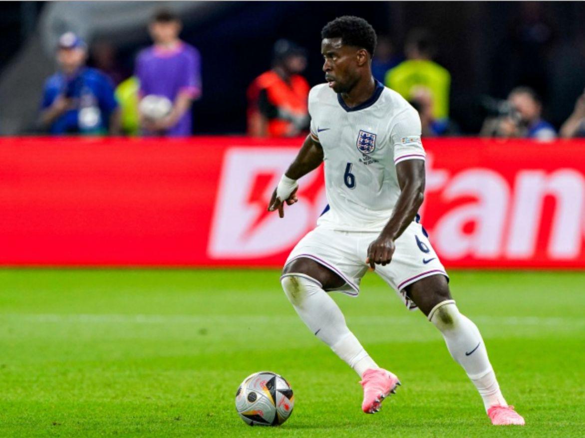 可水晶宫都, 与海外联赛 可水晶宫都, 与海外联赛