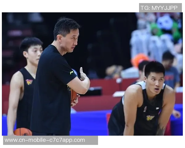 东莞银行队与九台农商银行队激战正酣谁将赢得这场精彩对决